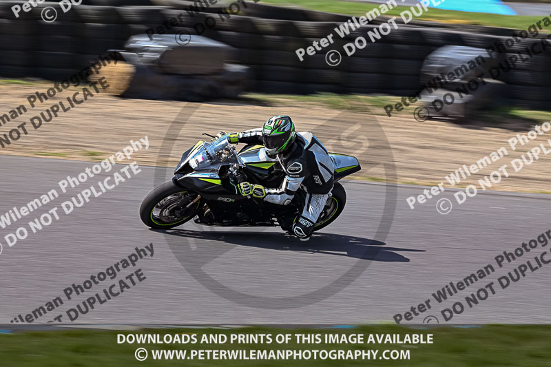 enduro digital images;event digital images;eventdigitalimages;lydden hill;lydden no limits trackday;lydden photographs;lydden trackday photographs;no limits trackdays;peter wileman photography;racing digital images;trackday digital images;trackday photos
